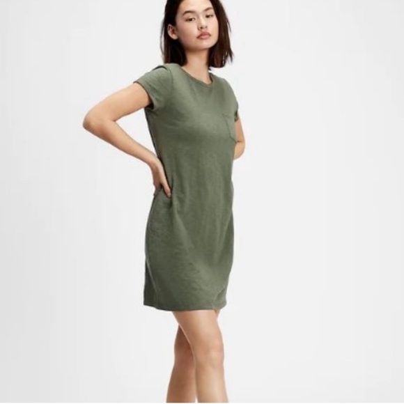 Banana Republic Factory Dresses & Skirts - Banana Republic Factory NWT army green mini t-shirt dress size XLP